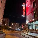 Avcilar Garden 3*