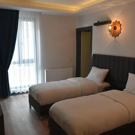 Avcilar Garden 3*