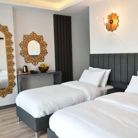 מלון Avcilar Garden 3*